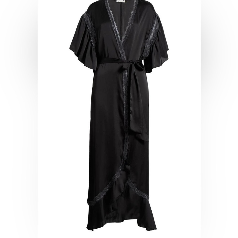 Size Small Free People Moonbeam Robe - Picture 2 of 3
